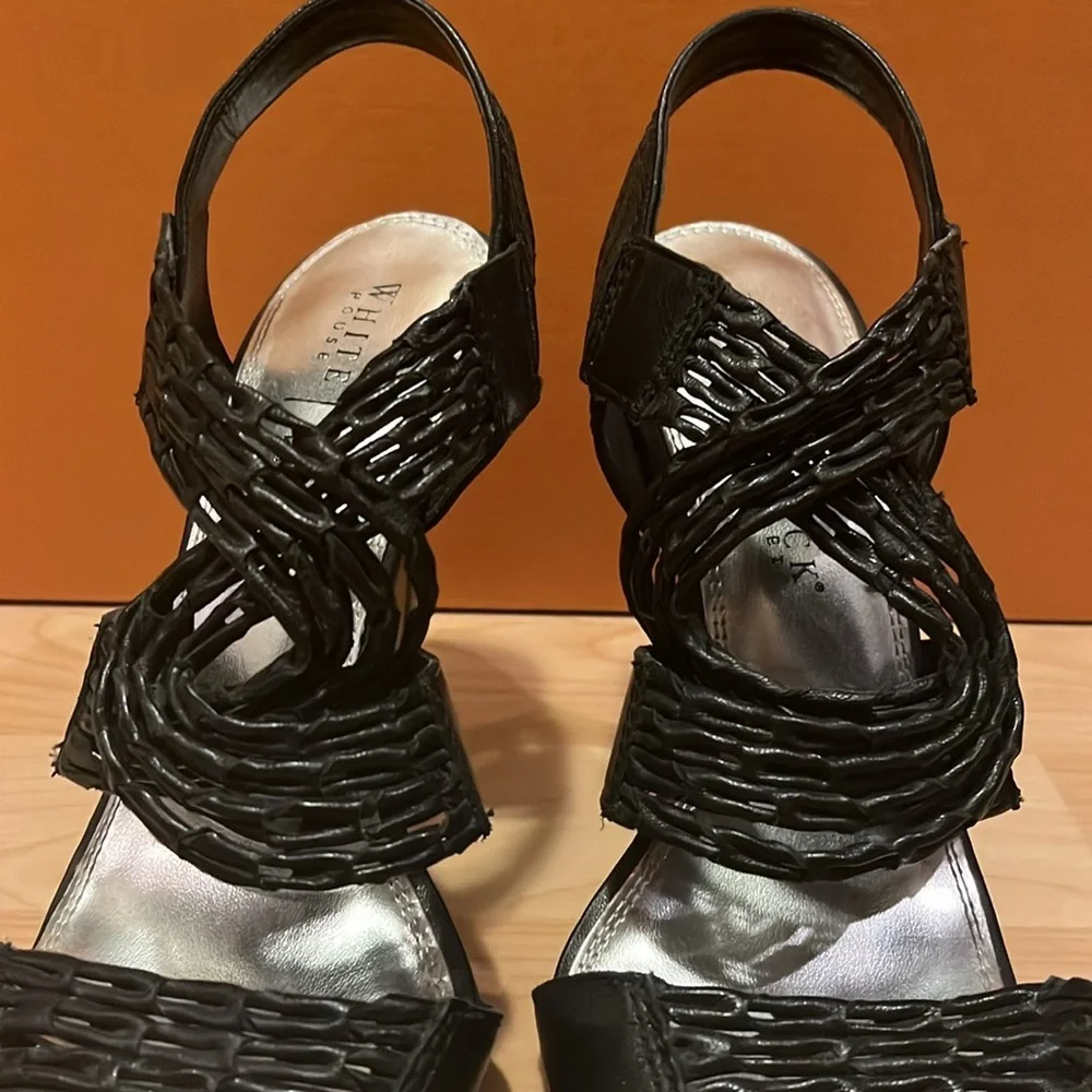 White House Black Market black‎ sexy heels 9